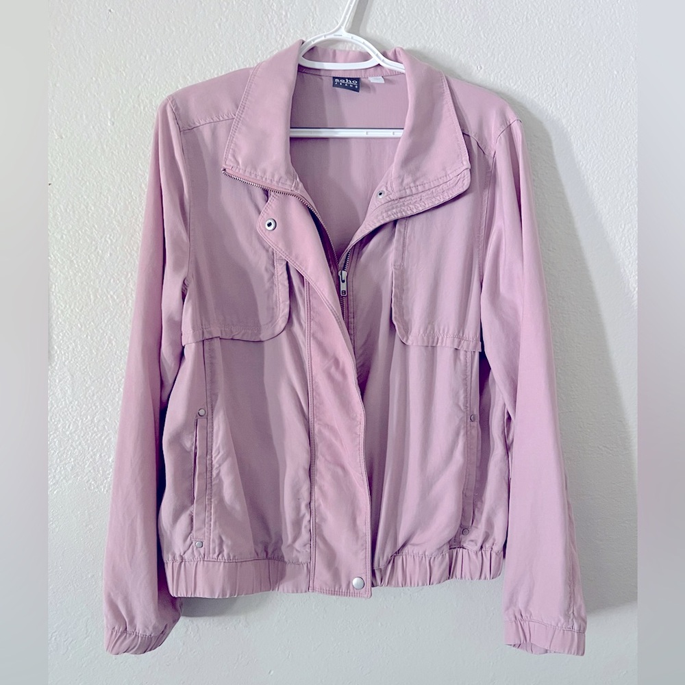 Light weight jacket size M